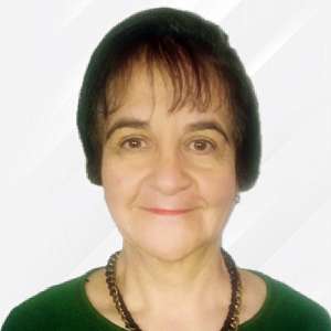 Spanish teacher Prof. Berenice Mackeprang